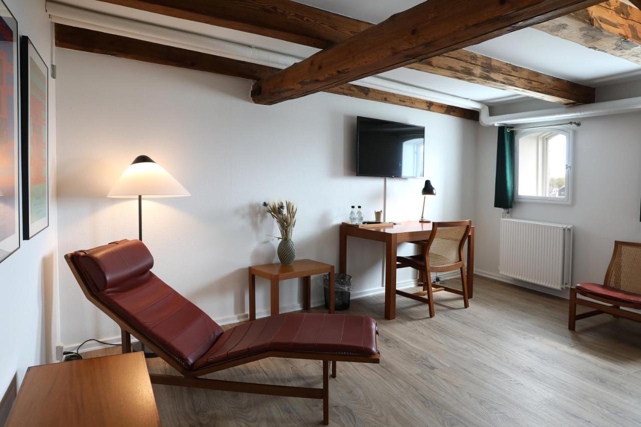 Hotel Steenbergs Nykobing Mors Exteriör bild